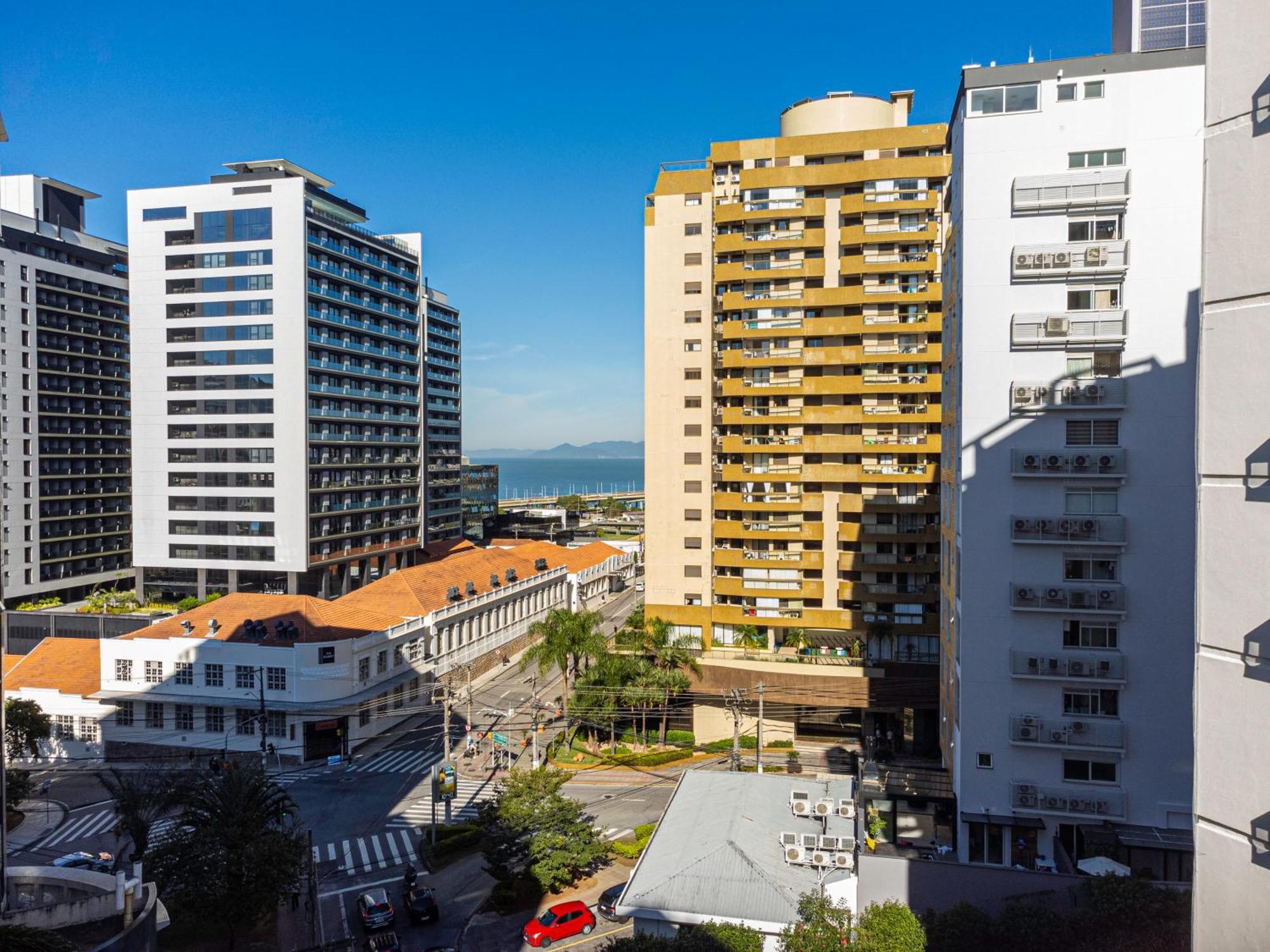 Casa-sobrado 2 Quartos No Centro De Floripa Apartment