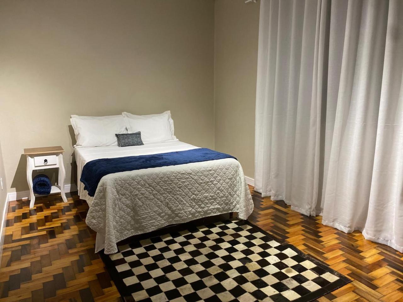 Casa-sobrado 2 Quartos No Centro De Floripa Apartment Florianopolis
